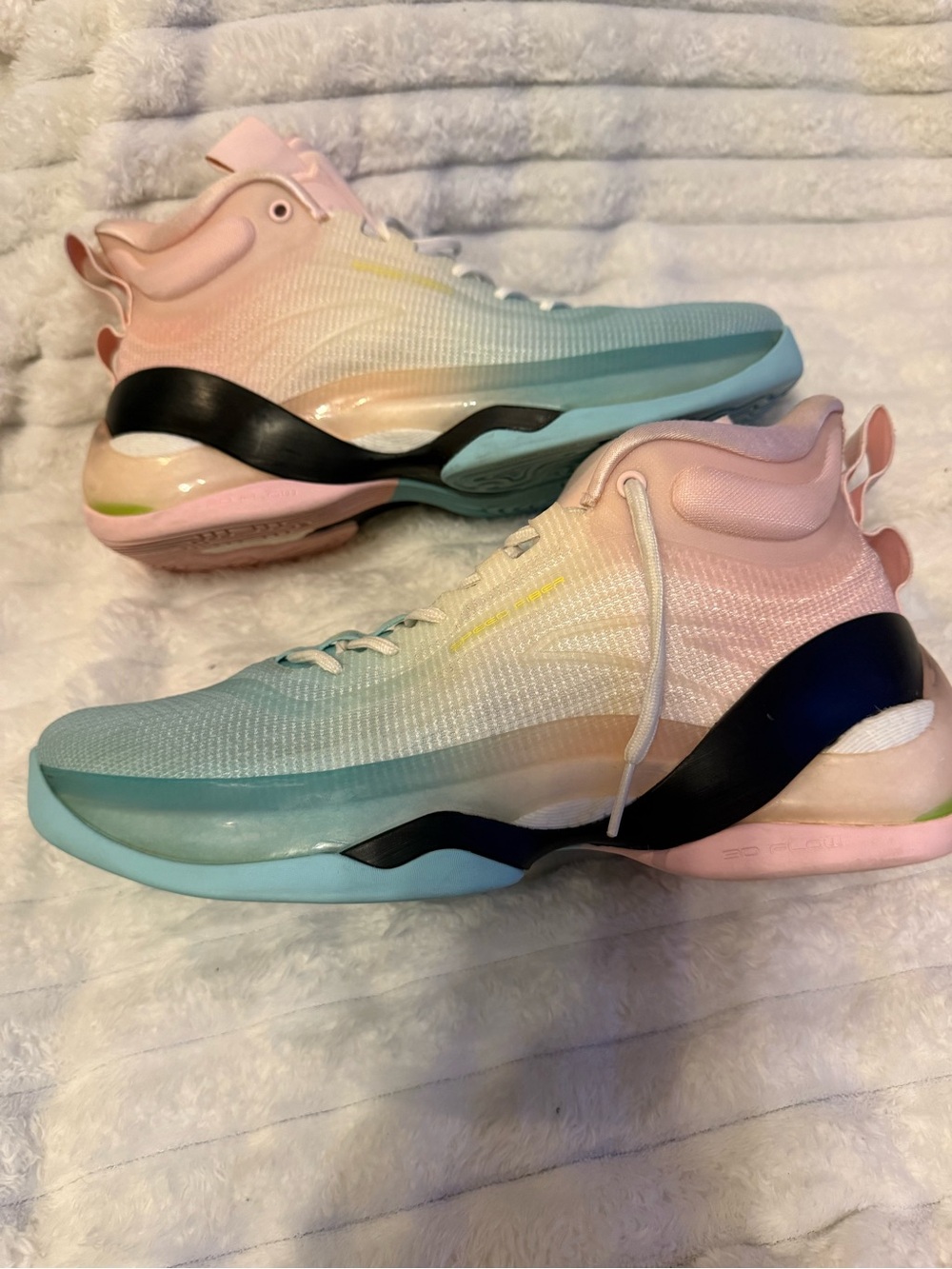 Men's Klay Thompson Basketball Sneakers - Pink & Blue